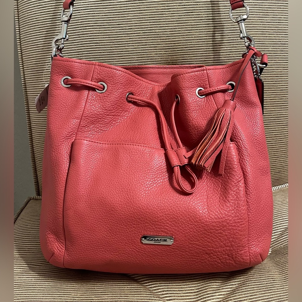 NWT COACH Avery Leather Drawstring Bucket Bag in Tea Rose/Coral